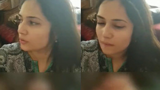 Steamy video of a Pakistani beauty giving oral pleasure on camera