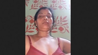 Dissatisfied older sister-in-law displaying herself