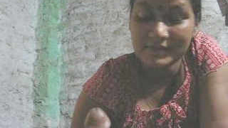 Indian aunty's oral pleasure with a big dick