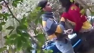 Indian couple enjoys outdoor passion