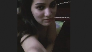 Stunning bhabi captures herself in action