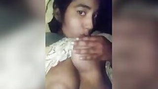 Desi's cock-hungry girl likes to take xxx meat in her vagina