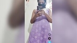 Horny Indian girl shows her unsatisfied body on live camera