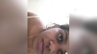 Juicy Desi XXX wife bathes her beautiful body on camera