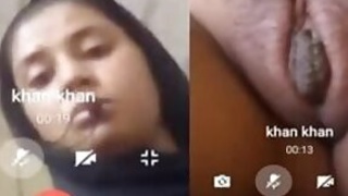 Pakistani bitch Desi pleases everyone by showing her cunt