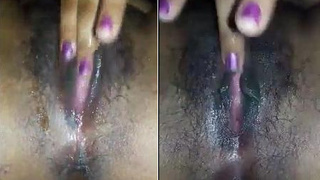Indian spouse self-pleasuring and experiencing female ejaculation