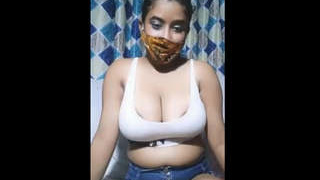 Indian Priyansu's sensual tango performance