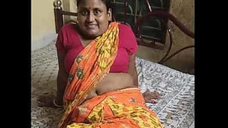 Village housewife from India sensually reveals her belly button