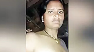 Hillbilly Bhabhi Shows Tits and Pussy