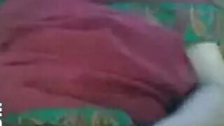 Outdoor sex in the car with a hot housewife