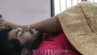 Massage the head with her feet