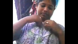 Village aunt reveals her breasts to her neighbor