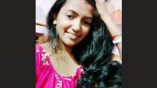 Vigo clip featuring passionate couples