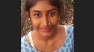 Arousing Benngali spouse performs oral sex and engages in intercourse outdoors