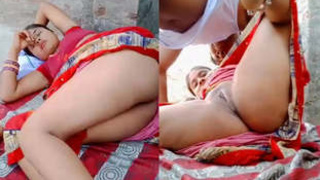 Indian bhabi enjoys passionate sex