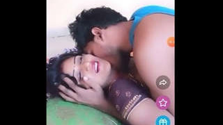 Indian couple Madhuri engages in live sexual activity