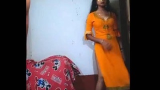 Indian sister's seductive performance on Tango