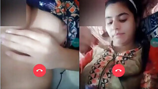 Packy Girl shows her ass and tits on Vk Part 1