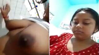 Sexy Indian Girl Shows Her Big Boobs And Pisses