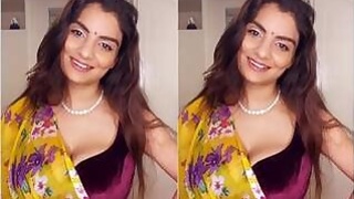 Anveshi Jain Instagram Live Webcam Show
