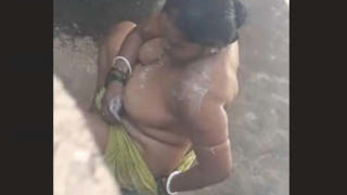Secretly recorded video of Indian wife bathing